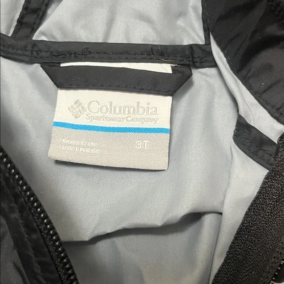 Columbia Black windbreaker - Picture 2 of 2
